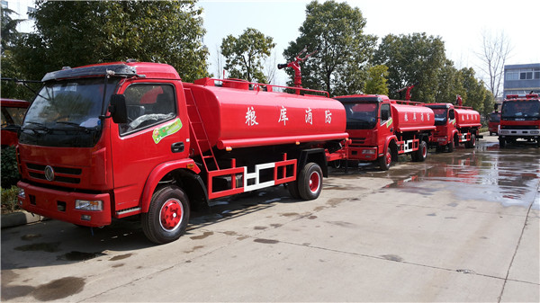 東風(fēng)6噸簡(jiǎn)易消防車